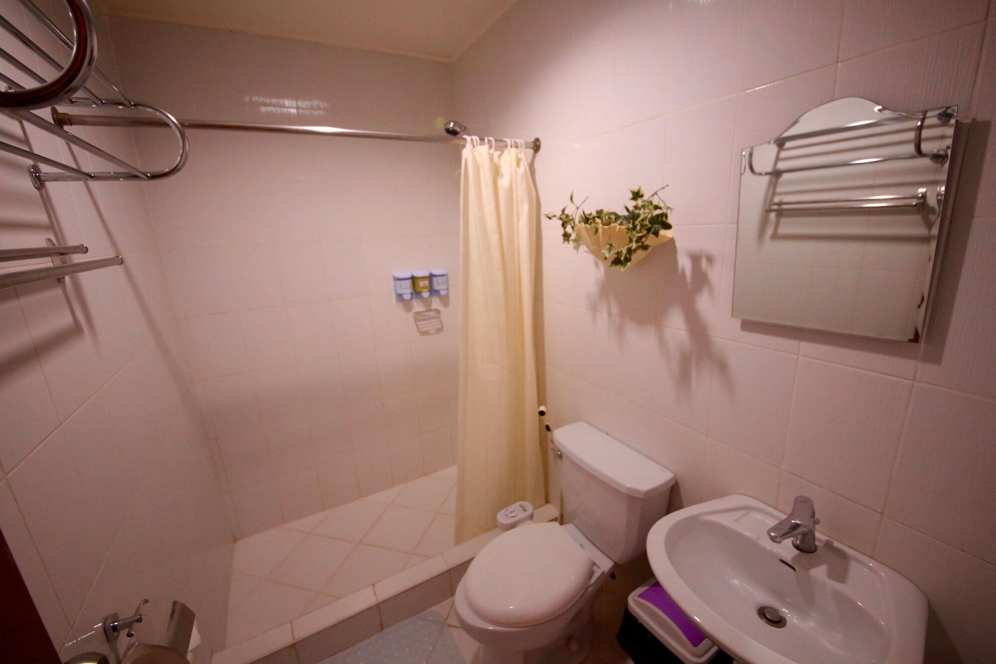 Dee Guesthouse White Sands Lapu-Lapu City Kültér fotó