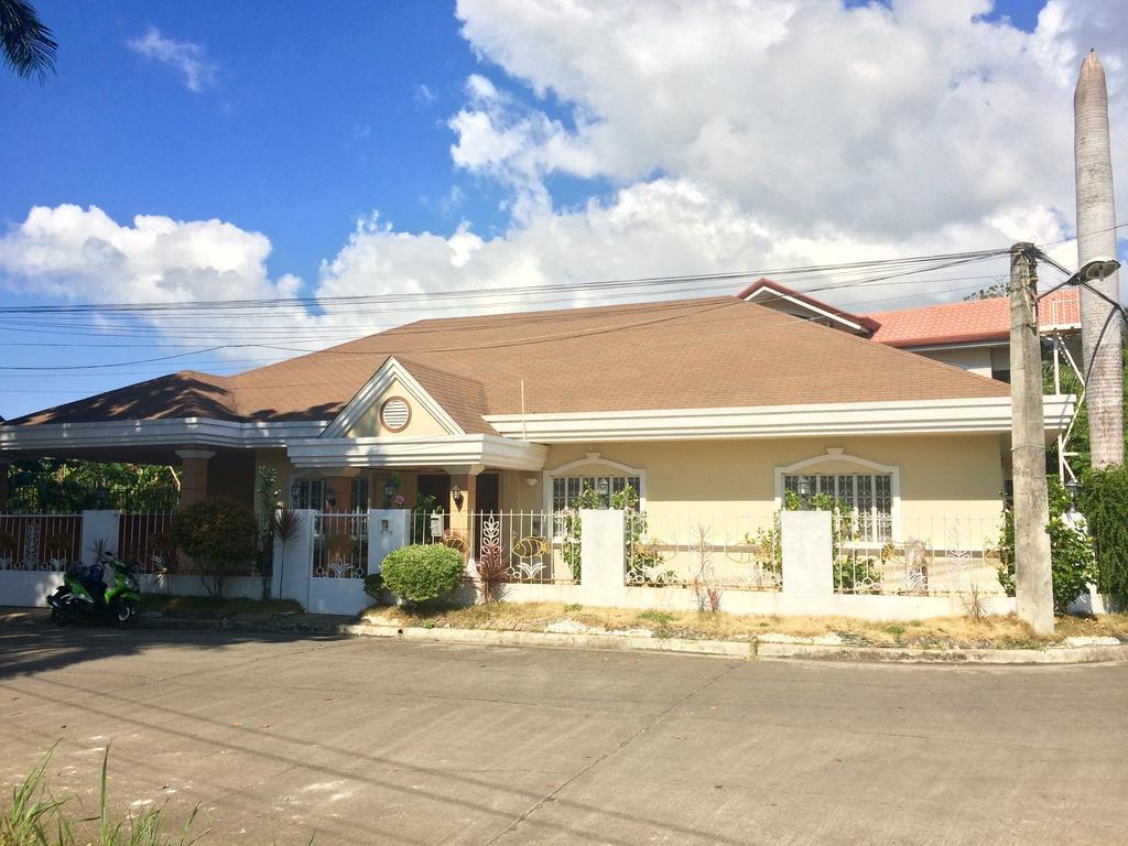 Dee Guesthouse White Sands Lapu-Lapu City Kültér fotó